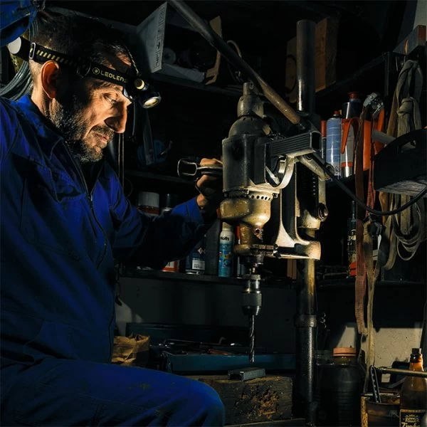 LED Lenser H7R Work Rechargeable Headlamp | 1000 Lumens - Image 4