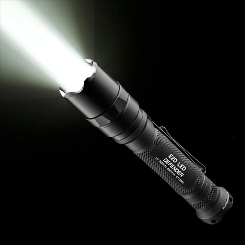 SureFire E2D LED Defender ULTRA Flashlight | 1000 Lumens - Image 3