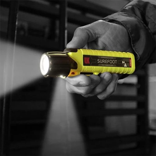 Underwater Kinetics 4AA Surefoot Flashlight | 14650, 14651 | Made In The USA - Image 2