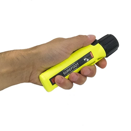 Underwater Kinetics 4AA Surefoot Flashlight | 14650, 14651 | Made In The USA - Image 4